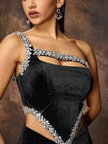 Novo design de vestido de noite feminino vazado com strass e detalhes embelezados