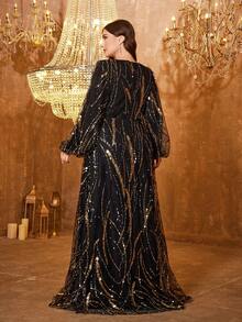 [Random Cut] UNITHORSE Plus Women's Sweetheart Neckline Lantern Sleeve Slim-Fitting Long Evening Dress