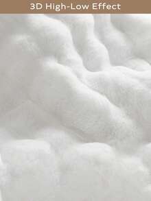 1 Stück seidiger Plüschteppich, flauschiger weicher weißer Shag-Läufer, hervorragendes Dekorationsstück, aus Polarfleece gefertigt - weich, glatt, bequem, leicht zu reinigen, warm, niedlich - ideal für Flur, Küche, Waschraum, Bad, Studentenwohnheim, Sofa, Schlafzimmer, Wohnzimmer, Waschtisch, Stuhl, Teppich, modischer Teppich