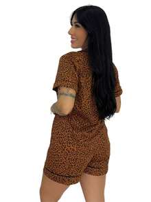 Pijama Americano Manga Curta com Gola e Short Estampado