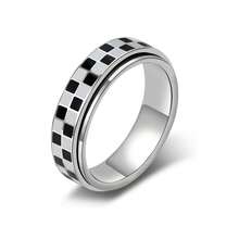 1pc Fashionable Unique Black & White Checkered Rotatable Creative Interesting Ring, Simulated Chessboard Checkered Stainless Steel Rotating Ring, Black & White Grid Fidget Ring, Best Couple Ring Choice, Suitable For Daily Wear Personalized Accessory, Unisex Ring