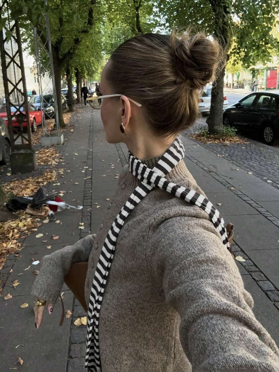 1条Y2K复古条纹图案细围巾，适合朋克摇滚日常穿搭。 - 黑與白 - 查看 1