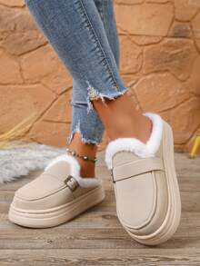 Chinelos Internos Antiderrapantes com Sola Grossa e Forro Felpudo, Sapatos Quentes e Felpudos para a Casa no Inverno