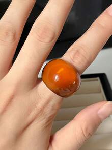 1 buc Inel Retro din Rășină pentru Femei, Inel Asimetric Solid Transparent Multicolor cu Gradient, Inel Personalizat Exagerat Elegant Asimetric Geometric Negru Alb Maro Culoare Mov, Potrivit pentru Purtare Zilnică, Adunări, Întâlniri, Petreceri, Un Inel Cadou Minunat pentru Femei de Sărbători, Aniversări