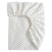 柔软的Minky婴儿床单，兼容MIKAMICKY、Baby Delight、Dream On Me、AMKE等品牌，尺寸：宽17-21英寸，长29-33英寸，厚1.5-4英寸，适合作为新生儿礼物