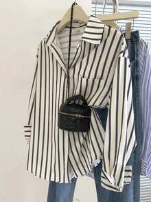 Women's Striped Button Down Shirts Casual Long Sleeve Loose Collared Blouses Tops With Pocket