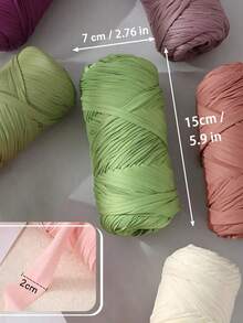 Hilo de camiseta premium - 200g/Pc Hilo elástico de alta calidad, hilo de poliéster suave y elástico para proyectos de ganchillo vibrantes, ideal para decoración del hogar, manualidades DIY como tejido DIY, proyectos de ganchillo, bolsos tejidos a mano, cestas, mantas, alfombras, zapatos, pantuflas, cojines y muñecas, hilo multicolor | Hilo de poliéster | Hilo acrílico | Accesorios de punto