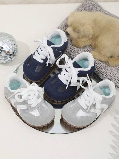 A Pair Of Unisex Spliced Contrasting Children's Board Shoes, Boys' Baby Shoes, Girls' Casual Sports Shoes, Adhesive Buckle Shoes, Korean Version