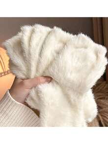 10pcs/5 Pairs Women's Super Soft Plush Socks - Comfortable Mid-Calf Design, Solid Color Styles Bring Double Warmth And Comfort, Mink Plush Socks, Mid-Calf Autumn/Winter Warm Socks, Thickened Fluffy Black And White Postpartum Sleep Fuzzy Socks