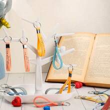 [Set de 30 llaveros inspiradores] Set de 30 llaveros de silicona inspiradores - Citas de aprecio a los empleados y motivación de equipo - Anillos de llaves de plástico y metal para regalos a compañeros de trabajo y personal; Citas de energía positiva como "Suficientemente bueno", "Fuerte, hermoso, amado y apreciado" - Colores suaves (rosa, azul, verde, morado, naranja)