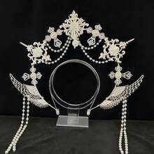 1 件镀金哥特式皇冠头带 - 锌合金童话光环发箍 - 闪亮水晶装饰派对头饰，适合婚礼、订婚、摄影、角色扮演和生日庆祝