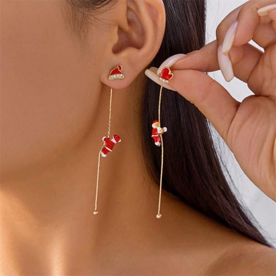 1 Pair Creative Santa Claus Climbing Earrings With Tassel Pendant, Suitable For Women To Wear On Christmas, Holidays, And Parties