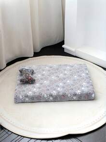 Warm & Comfortable Pet Bed, Super Soft & Elastic Flannel Cat/Dog Nest Mat With Non- Bottom, Removable & Washable, Multiple Colors & Sizes Suitable For Small, Medium & Large Pets - Multicolor - View 19