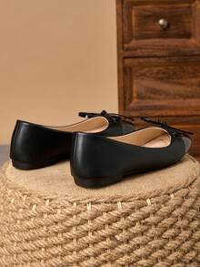 MonaNise 女士时尚方头平底鞋，饰有蝴蝶结，撞色设计，休闲户外百搭，有棕色、米色、黑色、白色、酒红色、卡其色可选 - 黑色 - 查看 7