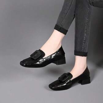 2025 新款春秋女士软皮一脚蹬乐福鞋，粗跟方头英伦风