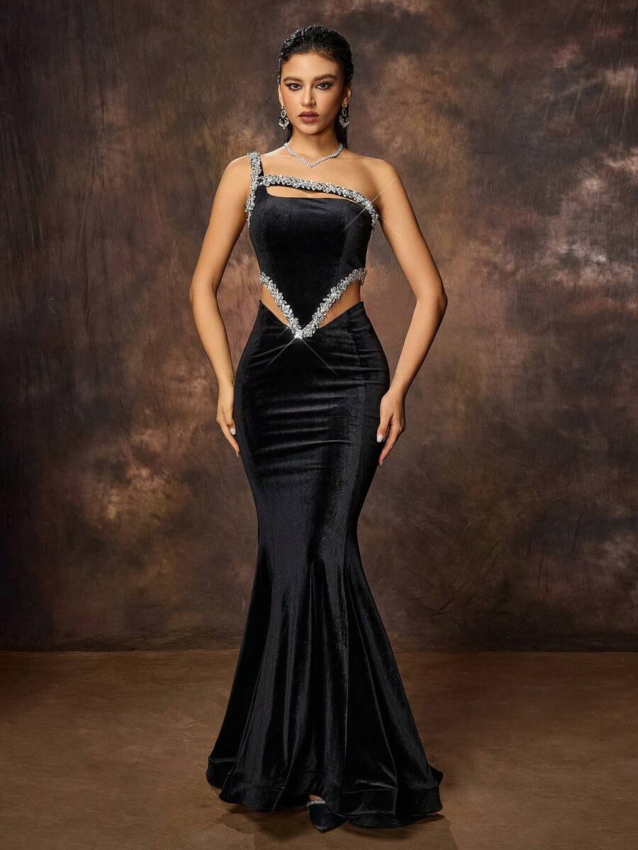 Novo design de vestido de noite feminino vazado com strass e detalhes embelezados