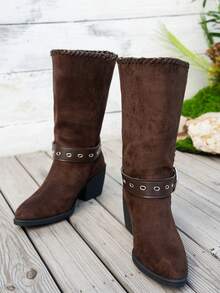 Botas Country Femininas, Novo Estilo de Outono/Inverno, Cor Amarelo-Marrom, Moda Bico Fino, Bordado, Salto Grosso Cano Médio Tipo Puxar Botas Country