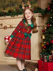 Sukienka w kratę w kolorze czerwonym i zielonym z długim rękawem dla małych dziewczynek na Boże Narodzenie 2025, śliczna spódnica do kolan z kołnierzykiem w kształcie Piotrusia Pana, jesienna