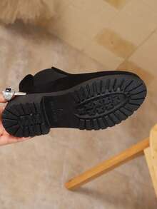 Women's Solid Color Round Toe Casual Fashion Slip-On Chelsea Ankle Boots