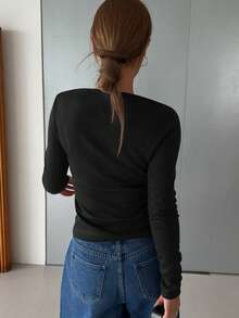 Livesso 女款休閒純色抓絨T恤，秋冬款，抓絨內裡長袖上衣，適合校園穿著 - 黑色 - 查看 7