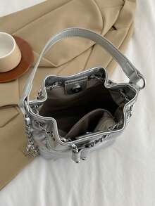 女士链条肩带水桶包，时尚单肩包