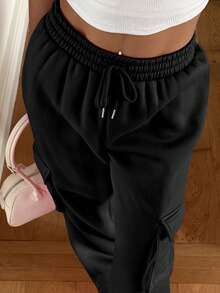 女士秋冬美式羊毛连体裤，带口袋和可调节抽绳，时尚运动裤，适合5°C及以下气温，抓绒面料 - 黑色 - 查看 2