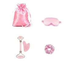 Set de 5 piezas/20 piezas de artículos para fiestas, antifaz rosa, masajeador facial y scrunchies para el cabello con bolsa de regalo - Perfecto para reuniones de mujeres, obsequios para despedida de soltera, regalos del Día de la Madre