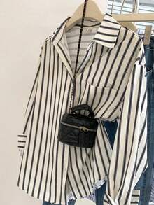 Women's Striped Button Down Shirts Casual Long Sleeve Loose Collared Blouses Tops With Pocket