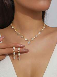 Sparkling Crystal Cubic Zirconia Jewelry Set, 18K Gold Plated Necklace & Earring Set, Simple Yet Elegant, Perfect Accessory For Weddings, Parties And Any Occasions - Vàng - Xem 1