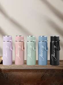 1个圣诞节个性化定制水瓶，可印上您的名字，圣诞树图案，20盎司大容量，简约风格水杯，便携式提手绳，双层真空304不锈钢材质，保温12小时或保冷24小时，5种颜色可选，圣诞礼物，圣诞元素，时尚设计 - 多色 - 查看 3