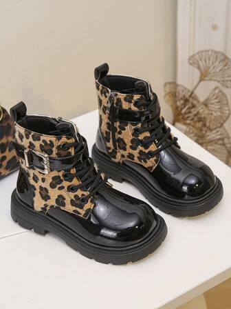 1 Pair Girls' Children Cute Fashion Shiny Leather Belt Accessory Sexy Boots, Warm Academy Outdoor Boots, Casual Boots For All Seasons, Single Boot