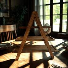 Zestaw 3-poziomowych tac z drewna paulowni – wytrzymały, wielowarstwowy stojak ekspozycyjny do bufetu, solidna konstrukcja w kształcie litery A, wykończenie z naturalnym usłojeniem drewna, odpowiedni do organizacji kuchni w domu, hotelu i restauracji – trwały i łatwy w montażu, nowoczesny mebel oszczędzający miejsce (nie wymaga zasilania) – idealny do ekspozycji serów, mięsa, owoców i serwowania na tacach