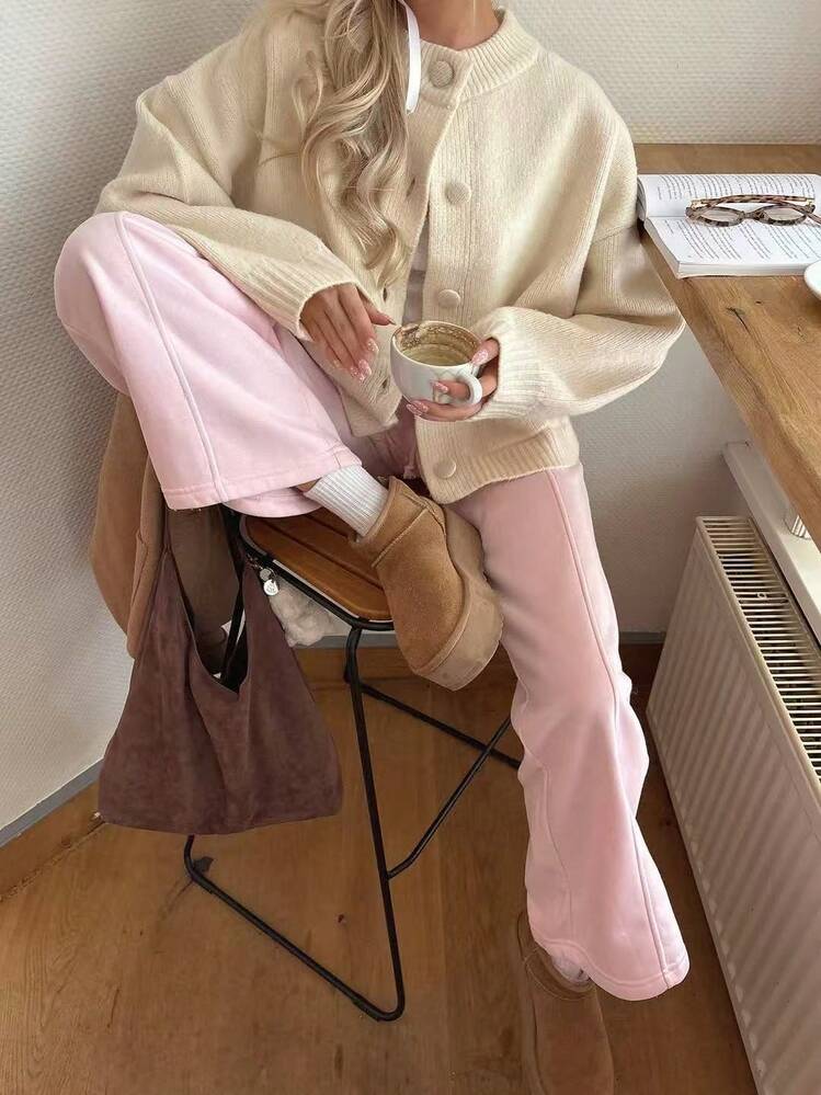 2025 Women's Autumn/Winter New Fashion Casual Minimalist Button-Up Knit Cardigan Jacket, Back To School Clothes, White Clothes, Valentine's Day, New Year, Christmas Clothes, Date Night Outfits For Women, Off-The-Shoulder Sweater, Korean Style, Fall Women's Clothes, Modest Women, Party Women, Y2K Women, Tops For Going Out, Concert Women, Date Night Women, New Year, Women's Winter Clothes, Saudi National Day, Chic, Country - White - View 4