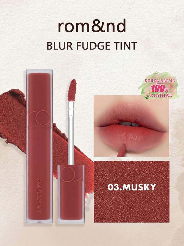 Rom&nd Romand BLUR FUDGE TINT 03 MUSKY, Lápiz labial Romand, Brillo de labios, Tinte de labios mate ligero, Tipo crema, Súper duradero, Alto pigmento sin resecar aterciopelado, Mate se desvanece fácil y suavemente Belleza coreana, Maquillaje coreano, REGALO, 5,0g/0,18oz
