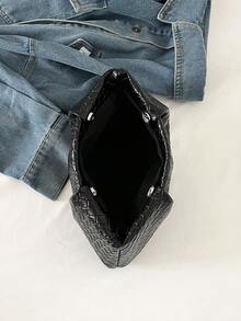 New Pleated Large Capacity Casual Clip Closure Chic Envelope Clutch Bag