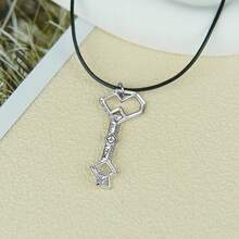 Lord Of The Ring/Arwen Evenstar/Elven Green Tree Leaf/Thorin Oakenshield Necklace Lord Of The Ring Pendant Necklace With Cubic Zirconia,Elvish Jewelry For Women2025 - 索林橡木盾項鍊 - 查看 4