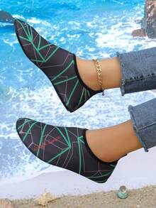 New Beach Shoes, Anti-Slip Water Socks, Breathable Running Shoes, Soft Bottom Diving Shoes, Unisex For Water Park, Anti-Cut Snorkeling Shoes - Black - View 10