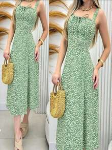 Women's Floral Midi Dress With Light Front Bow - Green - View 3