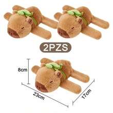 Pulseras de peluche en forma de capibara - Pack de 2 unidades - Estilo kawaii para niños - Multicolor - Ver 7