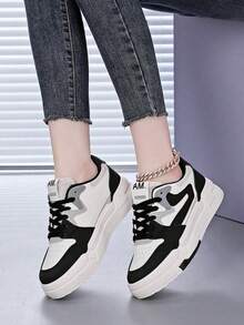 Flipark Plus Size Women's Thick Sole Casual White Sneakers, 2025 New Autumn Style Student Campus Hong Kong Wind Vintage Panda Pattern Outdoor Travel Shoes