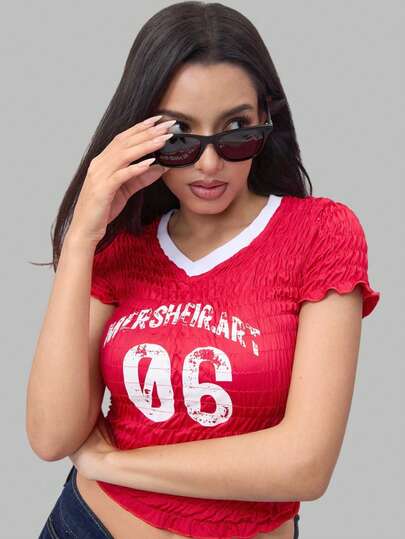 DareSee 1副女士时尚大号塑料方形镜框休闲户外太阳镜，适合日常佩戴和度假海滩，是女士太阳镜、遮阳镜、基础款太阳镜，适合搭配毛衣、牛仔裤、运动裤、连帽衫、夹克、连衣裙和长袖衬衫，时尚百搭，优雅百搭，适合家庭出游、旅行度假、音乐节、Y2K 节、返校季、秋季、圣诞节、冬季圣诞节等场合，是理想的圣诞礼物之选。