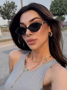 1pc Retro Hip Hop Small Oval Frame Fashion Glasses For Women, Minimalist & Versatile Fashion Eyewear - Black Frame Gray Film - View 5