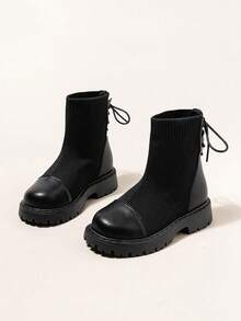 زوج من بوت الأطفال، بوت جديدة للخريف/الشتاء من قماش محبوك ولوح جلدي، بوت كاحل مزينة بالرباط بطراز عصري، مريحة مانعة للانزلاق برأس مستدير وكاحل متوسط، سميكة القاعدة ذات طراز بريطاني قديم، ضرورية للملابس اليومية والمدرسية في الخريف/الشتاء