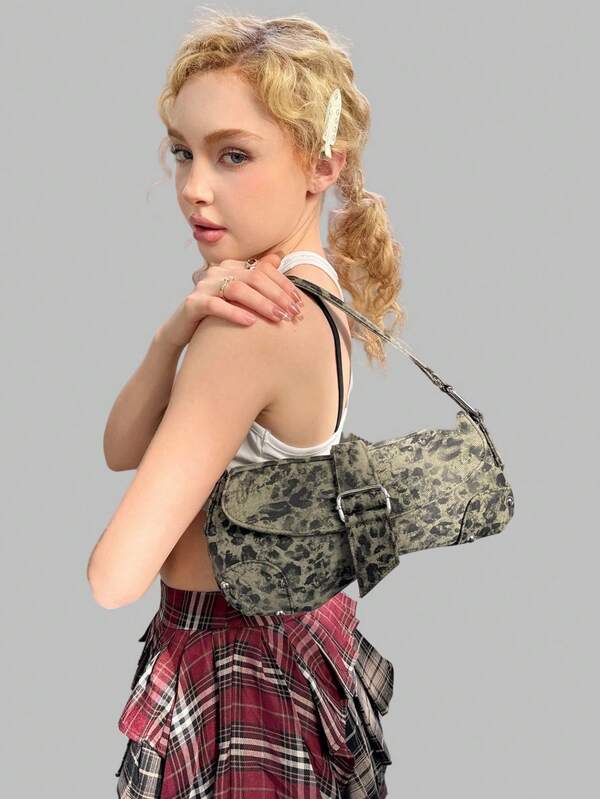DareSee Vintage Green Asymmetric Animal Print Shoulder Bag For Women, Fashionable Y2K Leopard Print Rivet Motorcycle Style Shoulder Bag, Hobo Bag, Street Style, Suitable For Teenage Girls, Leopard Print Bag, Animal Print Underarm Bag, Rivet Street Style Handbag, Y2K Underarm Bag, Suitable For Dating, Casual, Fashion Party, Travel, School, Holiday Gift, Bags Ladies Elegant MusicFest Y2KFest Back To School Autumn Winter Gifts Music Fest Back To School