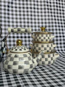 1 Juego de tetera/cafetera con patrón de cuadros, estilo versátil adecuado para la cocina, la sala de estar y el patio, un gran artículo de regalo