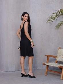 Women's Short Linen Dress With Straps - Black - View 2