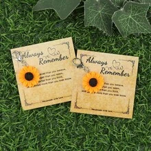 1 peça/2 peças chaveiro de girassol com concha em formato de coração, papel pardo, presente para família e amigos, adequado para o Dia de Ação de Graças e aniversário, Dia dos Namorados, acessórios para carro, mochila com pingente, carta escolar, cordão gótico fofo para bolsa Y2K com porta-identidade, acessórios para carro, pingentes para bolsa