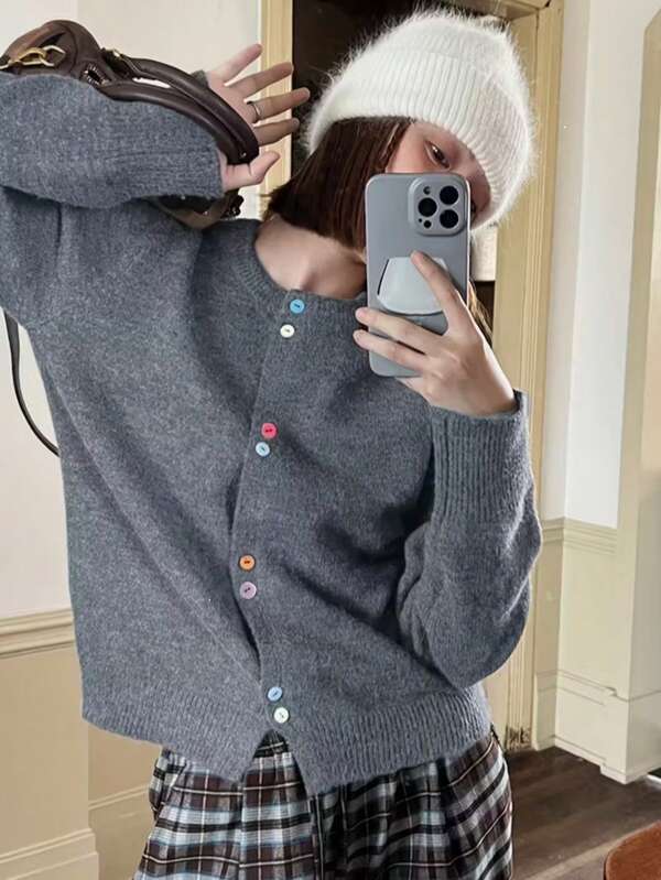 New Women's Gray Retro Casual Style Round Neck Sweater Cardigan, Loose Fit Fashionable Jacket For Autumn/Winter 2025. New Soft Fluffy Knit Cardigan, Colorful Button Long Sleeve Top