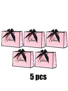 Túi quà tặng có nơ in tên theo yêu cầu, túi quà tặng cho cửa hàng quần áo, túi mua sắm, túi giấy quà tặng trống in tên theo yêu cầu, túi đựng mỹ phẩm bằng bìa cứng màu trắng có quai xách in logo theo yêu cầu, túi quà tặng dự tiệc, bộ nhiều chiếc, túi giấy cưới, dày dặn, màu hồng, trắng, tinh tế và đẹp mắt, túi đựng quà Giáng sinh. - Nhiều màu - Xem 19