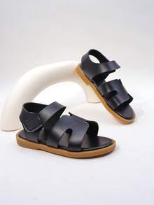 1 Pair Children's Fashion Casual Cute Non-Slip Durable Outdoor Metal Buckle Sandals, Kids Beach Slippers - Black - View 3